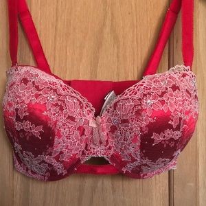 Victoria’s Secret Dream Angels Rhinestone Bra